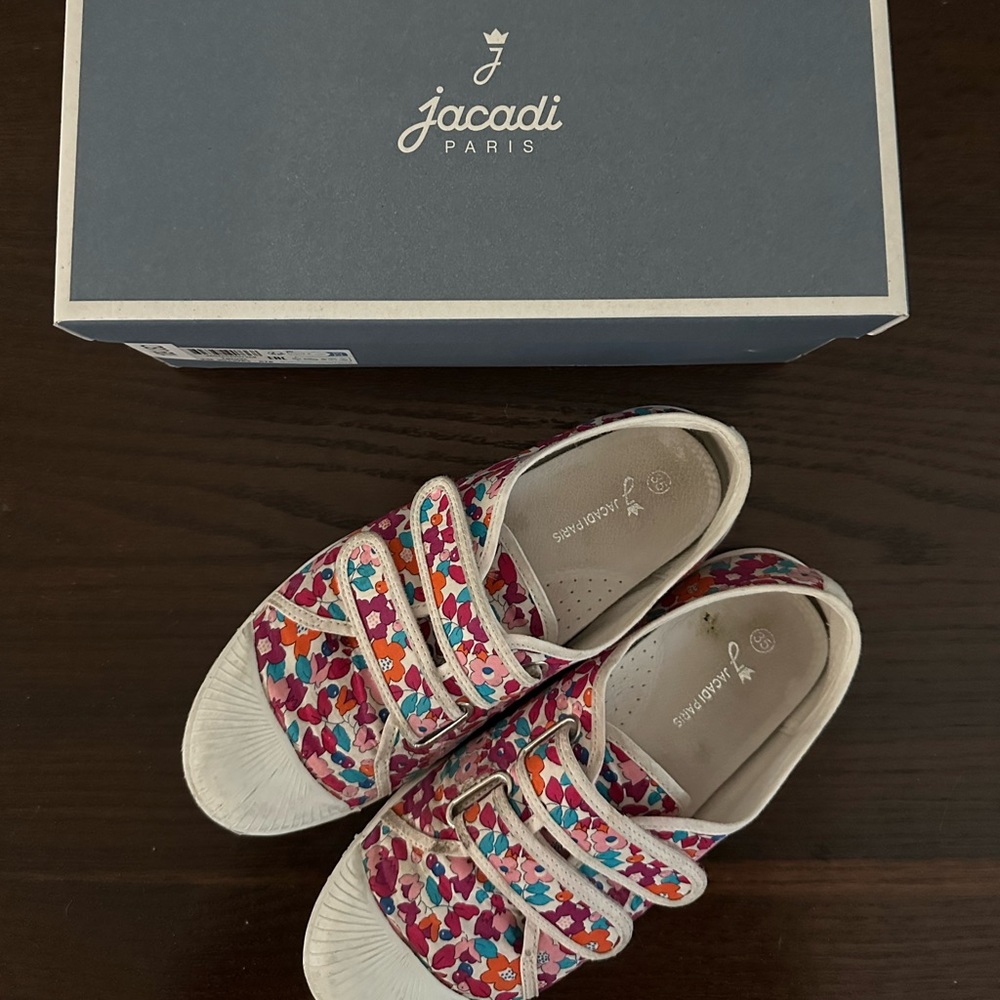 Jacadi Girls Pink Liberty Print Sneakers Size 35